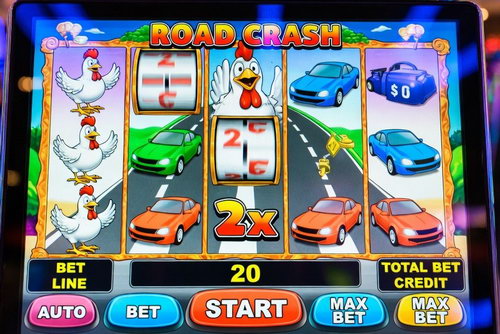 Ambiente de casino online con apuestas en pantalla